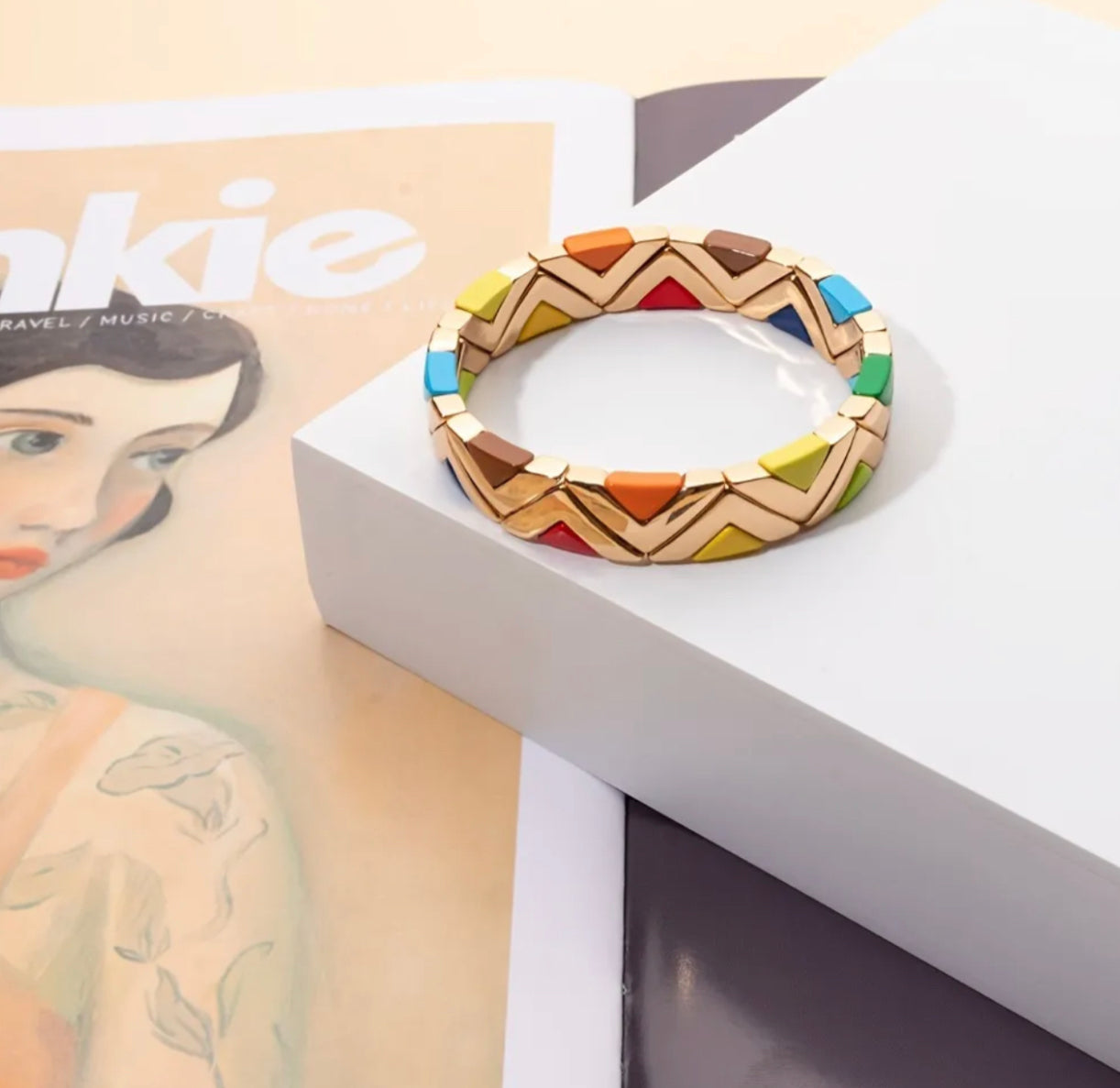 Vibrant Bohemian V-Shaped Enamel Stretch Bracelet