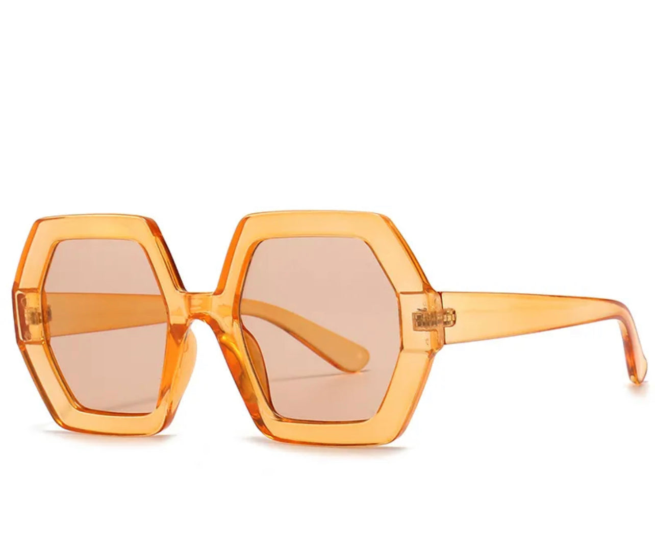 Retro Chic Oversized Sunglasses