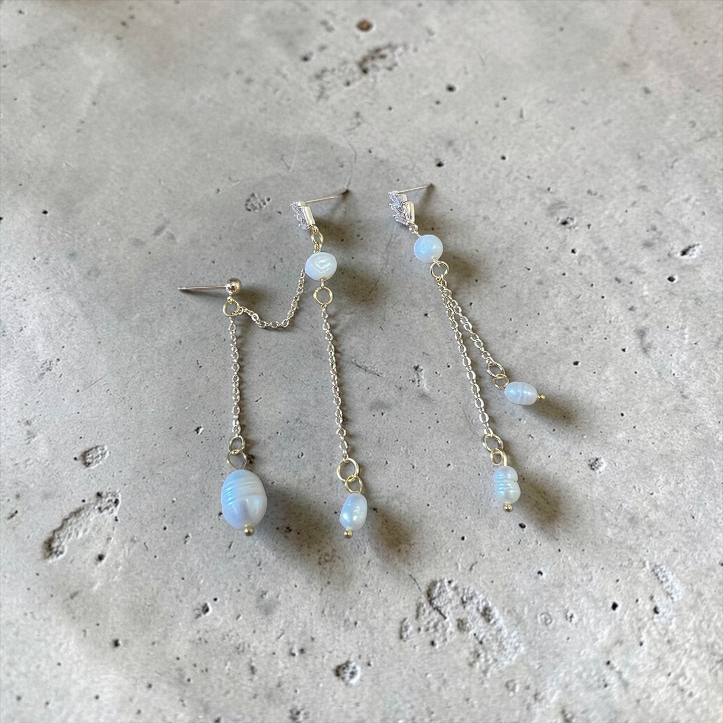 Asymmetrical Pearl Drop Earrings