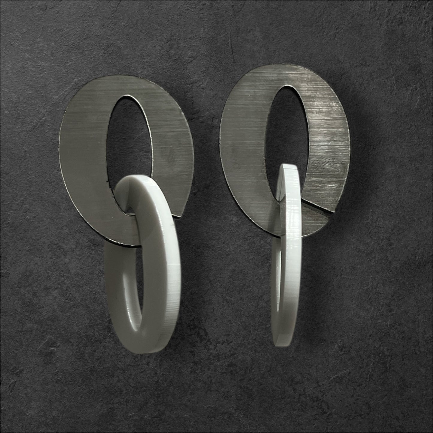 The Echo’s - Chainlink Earrings