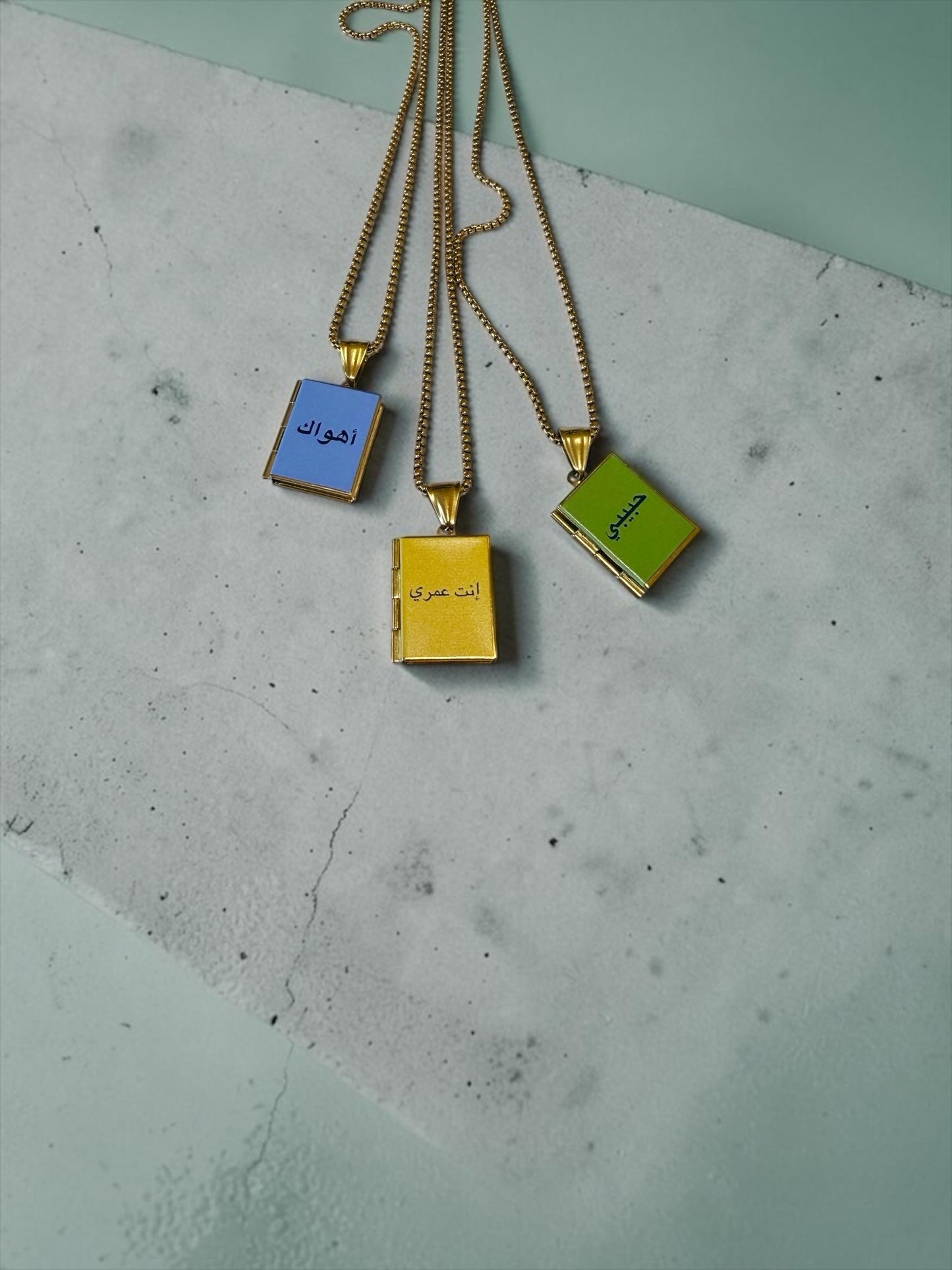 Kalimat Lockets