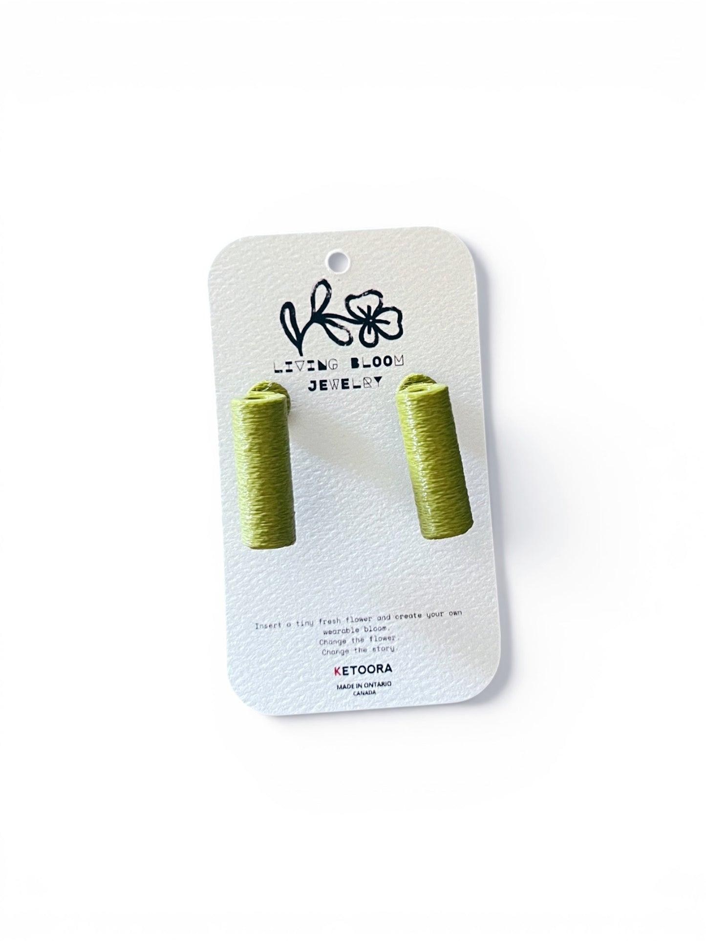 Living Bloom Studs